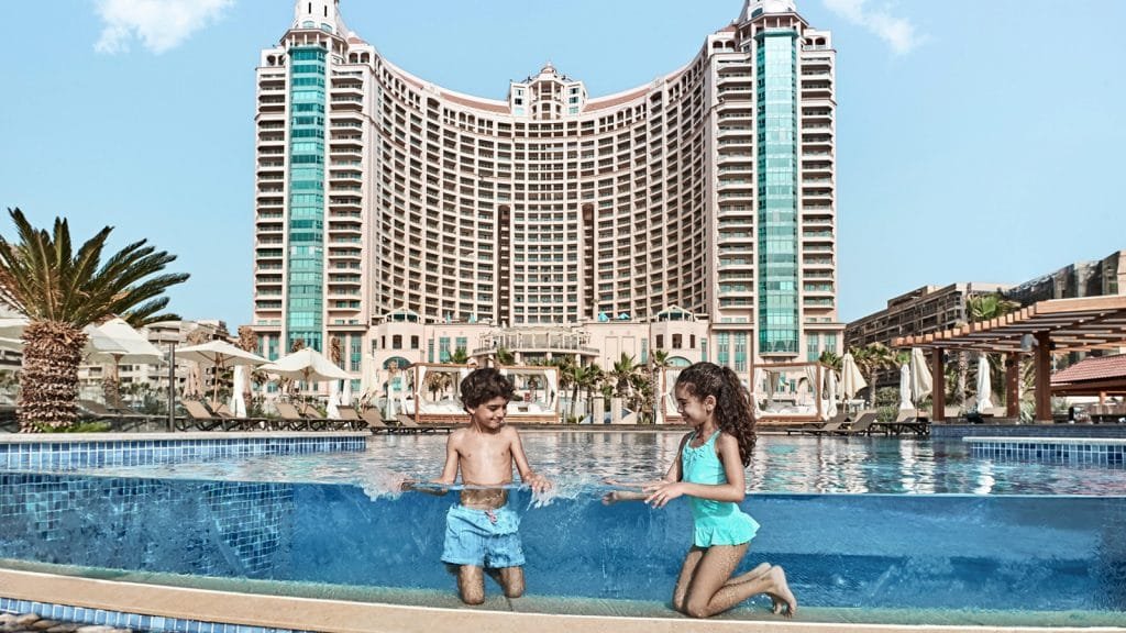 Characteristics Of Successful Destinations 2 HYBRID LODGING AT FOUR SEASONS HOTEL ALEXANDRIA 2